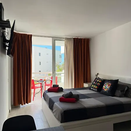 Rubik's Studio, Lovely Americas Apartmán Costa Adeje (Tenerife)